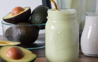 Creamy Avocado Smoothie with a hint of sweetness