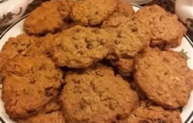 Delicious and Allergy-Friendly Oatmeal Chocolate Chip and Raisin Cookies