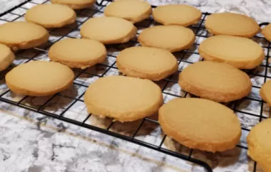 Delicious and Buttery Brown Sugar Shortbread Cookies