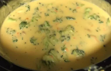 Delicious and Creamy Broccoli Cheese Soup Recipe