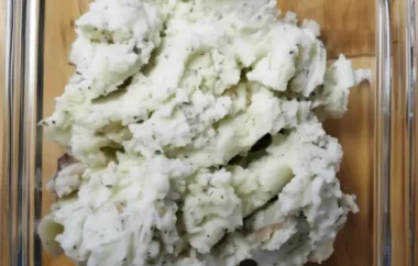 Delicious and Creamy Skin-On Savory Mashed Potatoes