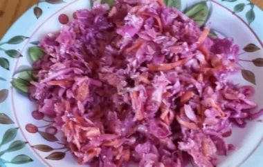 Delicious and Easy Classic Coleslaw Recipe