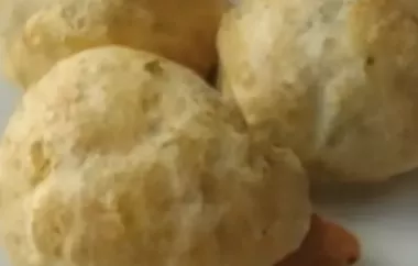 Delicious and Easy Party Cheese Puffs