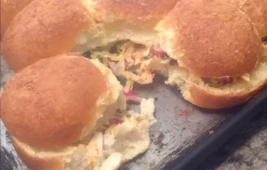 Delicious and Easy Pull-Apart Chicken Sliders Recipe
