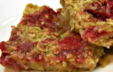 Delicious and Easy Raspberry Applesauce Squares Recipe