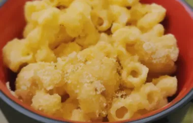 Delicious and Easy Sheet Pan Mac and Cheese Recipe