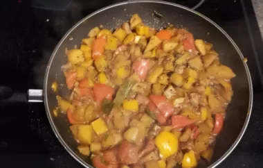 Delicious and Flavorful Bell Pepper, Tomato, and Potato Indian Curry Recipe