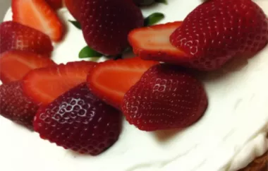 Delicious and Fluffy American Strawberry Shortcake Recipe