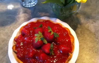 Delicious and Fresh Deep Dish Strawberry Pie Recipe