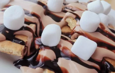 Delicious and gooey S'mores Dip