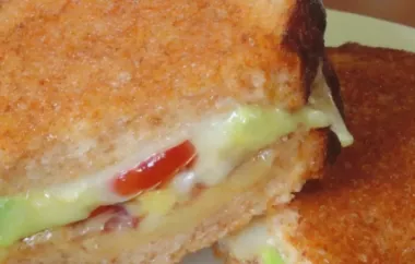 Delicious and Gourmet Grilled Cheese Sandwich with a Twist