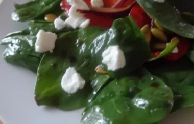 Delicious and Healthy Perfect Spinachberry Salad