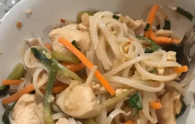 Delicious and Healthy Zucchini Noodles Pad Thai Recipe