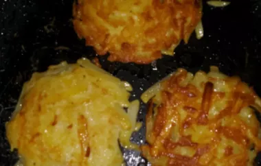 Delicious and Homey Amish-Style Hash Browns Recipe