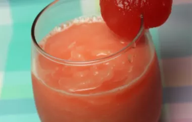 Delicious and hydrating watermelon juice recipe