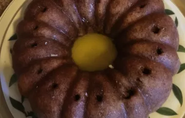 Delicious and Moist Applesauce Cake