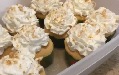 Delicious and Moist Banana Pudding Cupcakes