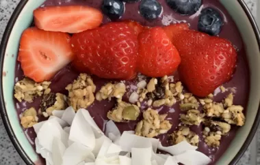Delicious and Nutritious Easy Acai Smoothie Bowl