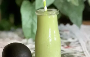 Delicious and Nutritious Keto Avocado Spinach Smoothie Recipe
