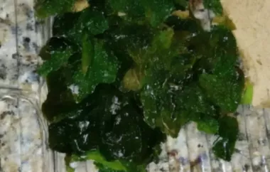 Delicious and Nutritious Sesame Seaweed Salad Recipe