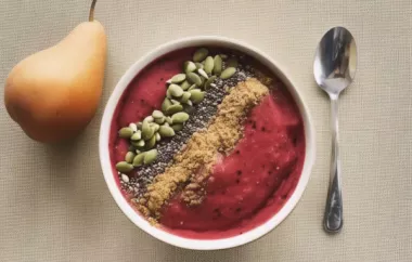 Delicious and Nutritious Super Antioxidant Smoothie Bowl