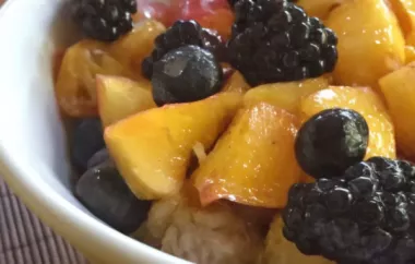 Delicious and Nutritious Vegan Overnight Oats with Chia Seeds and Fresh Fruit