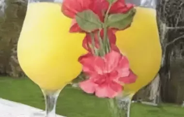Delicious and Refreshing Golden Wedding Punch Recipe