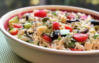 Delicious and Refreshing Mediterranean Orzo Salad with Juicy Grilled Chicken