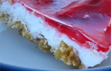 Delicious and Refreshing Old-Fashioned Strawberry Pretzel Salad