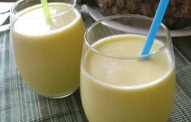 Delicious and Refreshing Orange Pineapple Smoothie Recipe