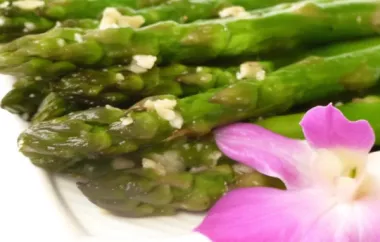 Delicious Asparagus topped with a crispy Parmesan crust