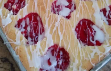 Delicious Cherry-Glazed Sponge Cake Recipe