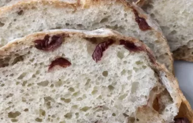 Delicious Cranberry Pecan Bread Recipe