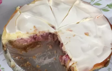 Delicious Creamy Rhubarb Cheesecake Recipe