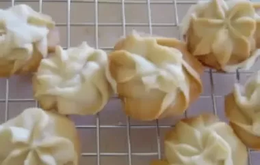 Delicious Melting Moments: A Perfectly Buttery and Melt-in-Your-Mouth Cookie Recipe