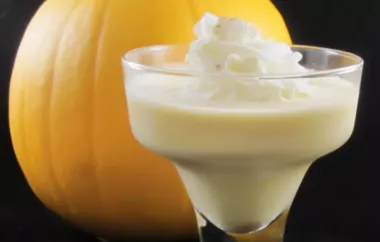 Delicious Pumpkin Pie Cocktail Recipe