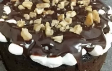 Delicious Rocky Road Cake Recipe