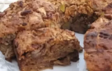Delicious Shredded Apple Spelt Cake Recipe