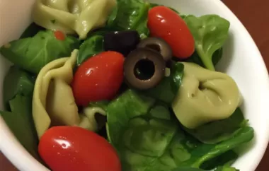 Delicious Spinach and Tortellini Salad Recipe