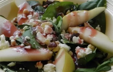 Delicious Spinach, Pear, and Feta Salad Recipe