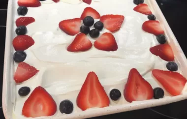 Delicious Strawberry Delight Dessert Pie Recipe