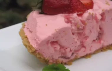 Delicious Strawberry Pie Recipe