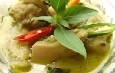 Delicious Thai Basil Chicken with Creamy Coconut Curry Sauce