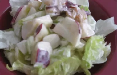 Easy and Refreshing Waldorf Salad Recipe