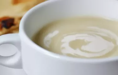 Easy Cauliflower Soup with Fresh Ginger