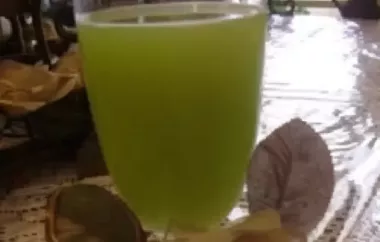 Easy Green Punch Recipe for Parties and Celebrations