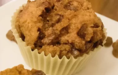 Easy Pumpkin Spice Muffins - Delicious Fall Treat