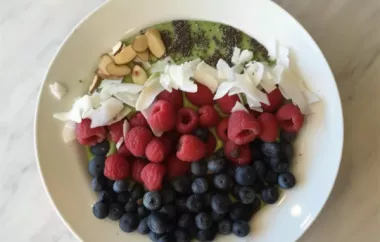 Healthy and Refreshing Green Smoothie Bowl Recipe