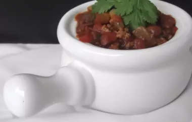 Hearty and flavorful turkey and pork chili recipe