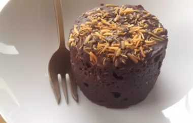 Indulge in a delicious vegan treat with this easy mug cake recipe!
